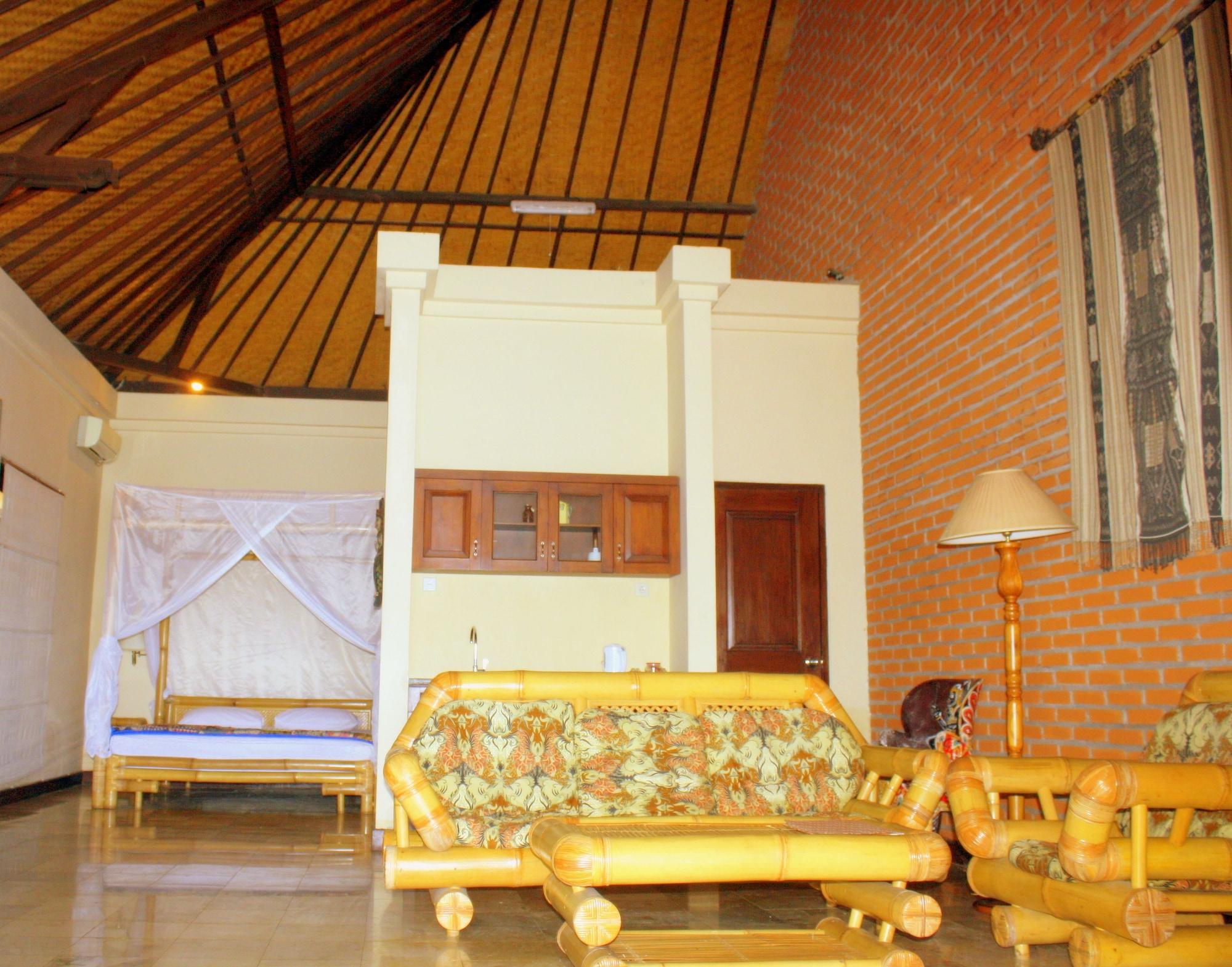 New Adirama Beach Hotel Lovina Buitenkant foto